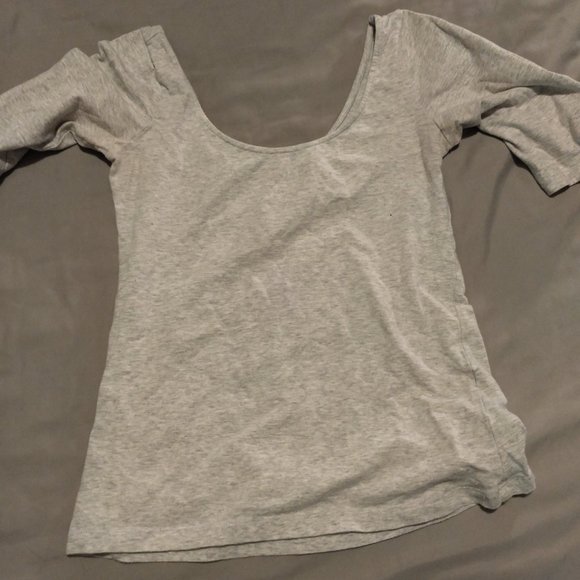 Light Grey Top - Picture 2 of 3